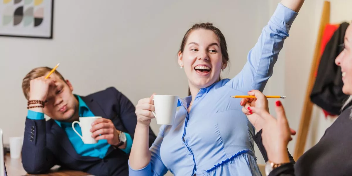 Colaboradores de Uruguay felices porque su empresa llevó su paquete de beneficios al siguiente nivel 