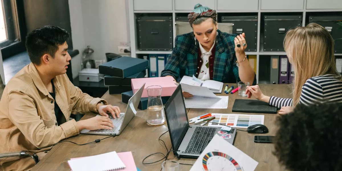 ¿Cuáles son las causas de rotacion de personal más comunes en Uruguay?